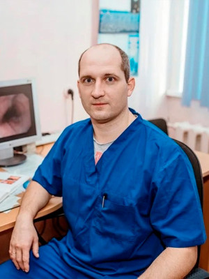 Заведующий отделением - врач-эндоскопист Филатов Максим Сергеевич