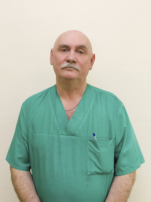 Врач-хирург Игнатюк Валерий Иванович